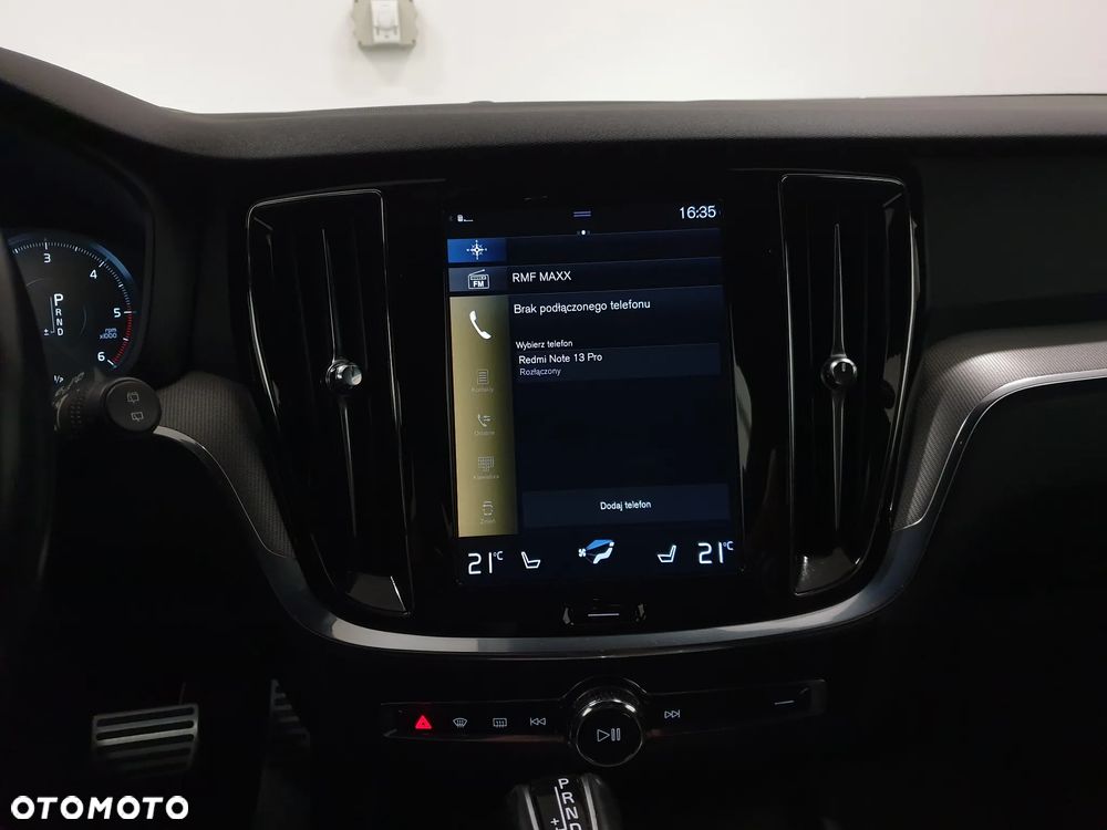 Volvo V60 D3 Geartronic R-Design - 15