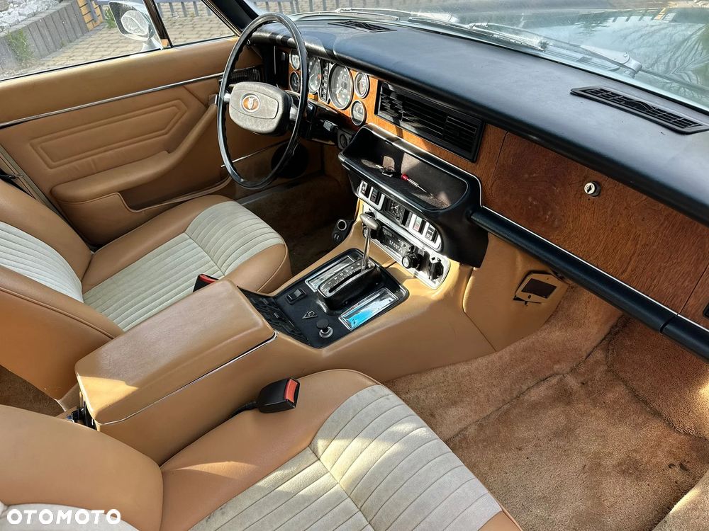 Jaguar XJ - 17