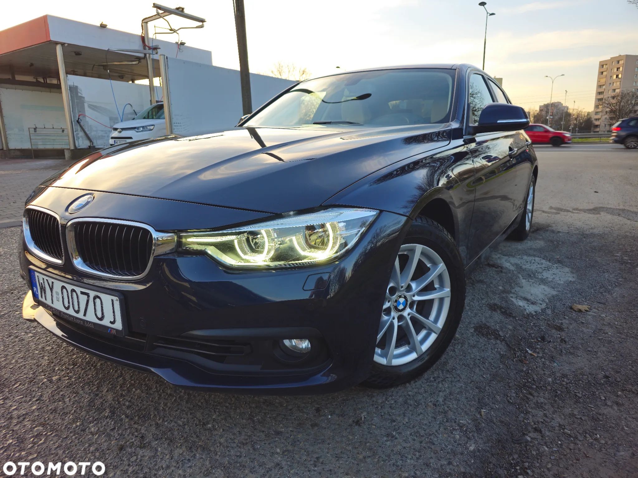 BMW Seria 3 318i Luxury Line - 1