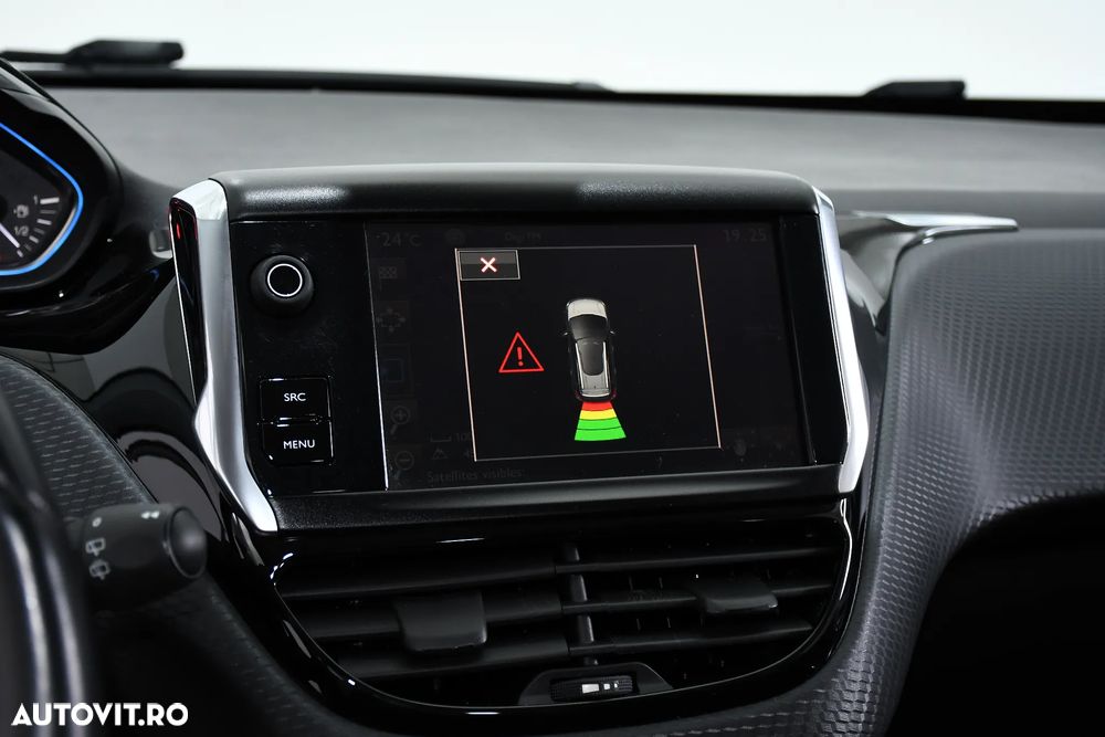 Peugeot 2008 PureTech 82 ETG5 STOP&START Allure - 16