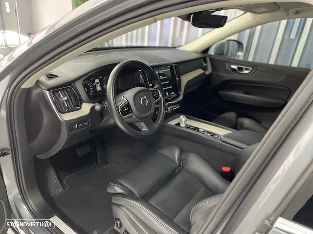Volvo XC 60 2.0 T8 PHEV Inscription AWD - 9