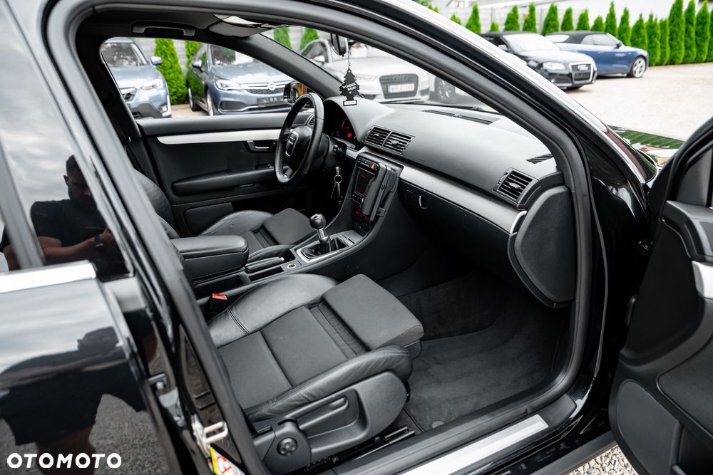 Audi A4 Avant 1.8T - 22