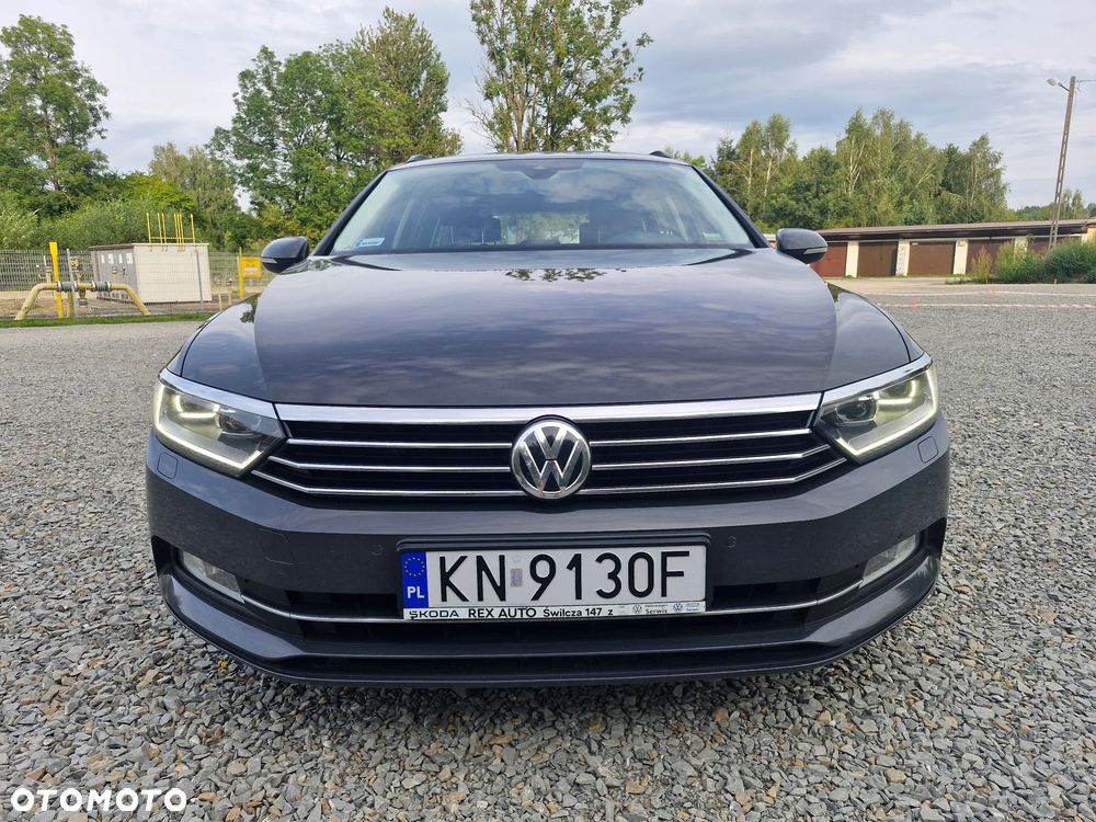 Volkswagen Passat 2.0 TDI BMT Comfortline DSG - 2