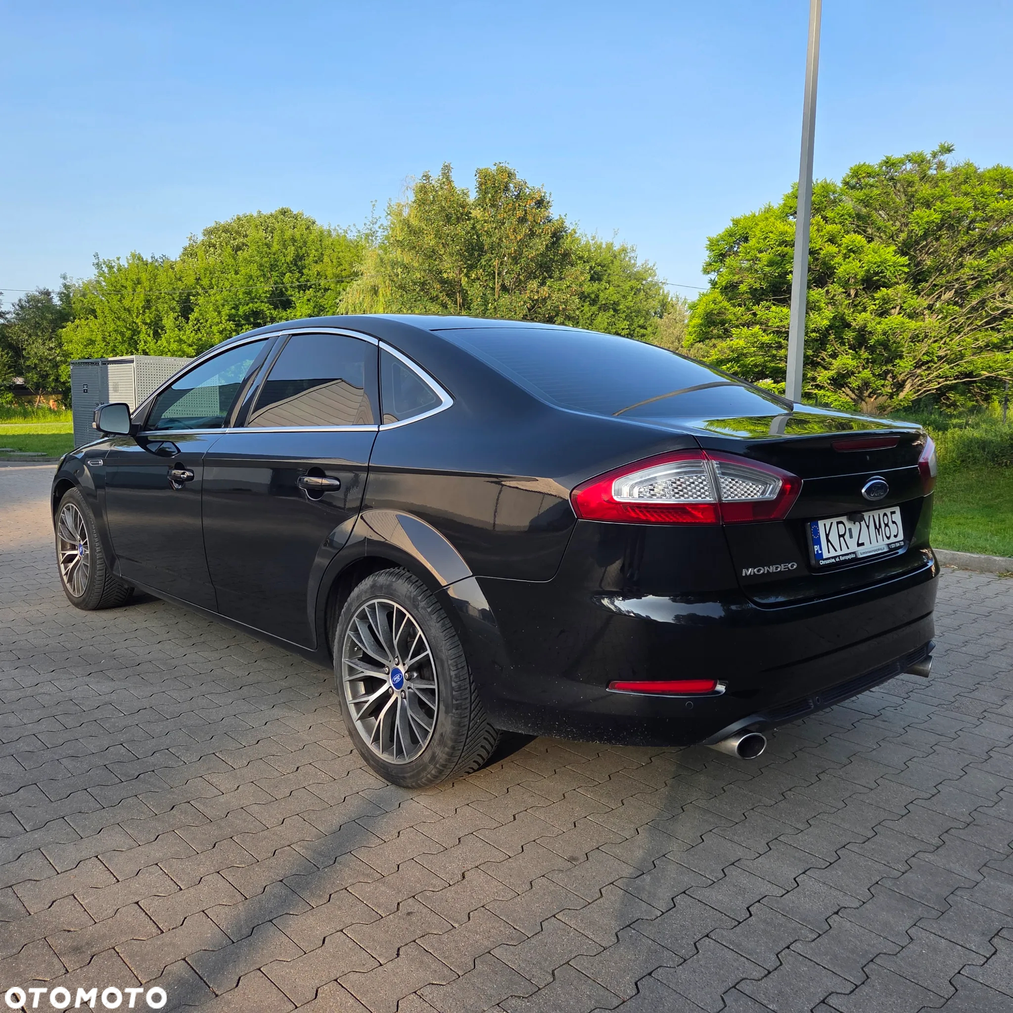 Ford Mondeo 2.0 EcoBoost Titanium - 13