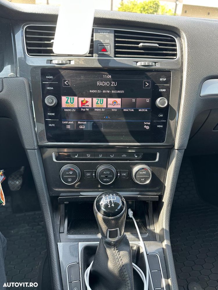 Volkswagen Golf 1.6 TDI Comfortline - 13