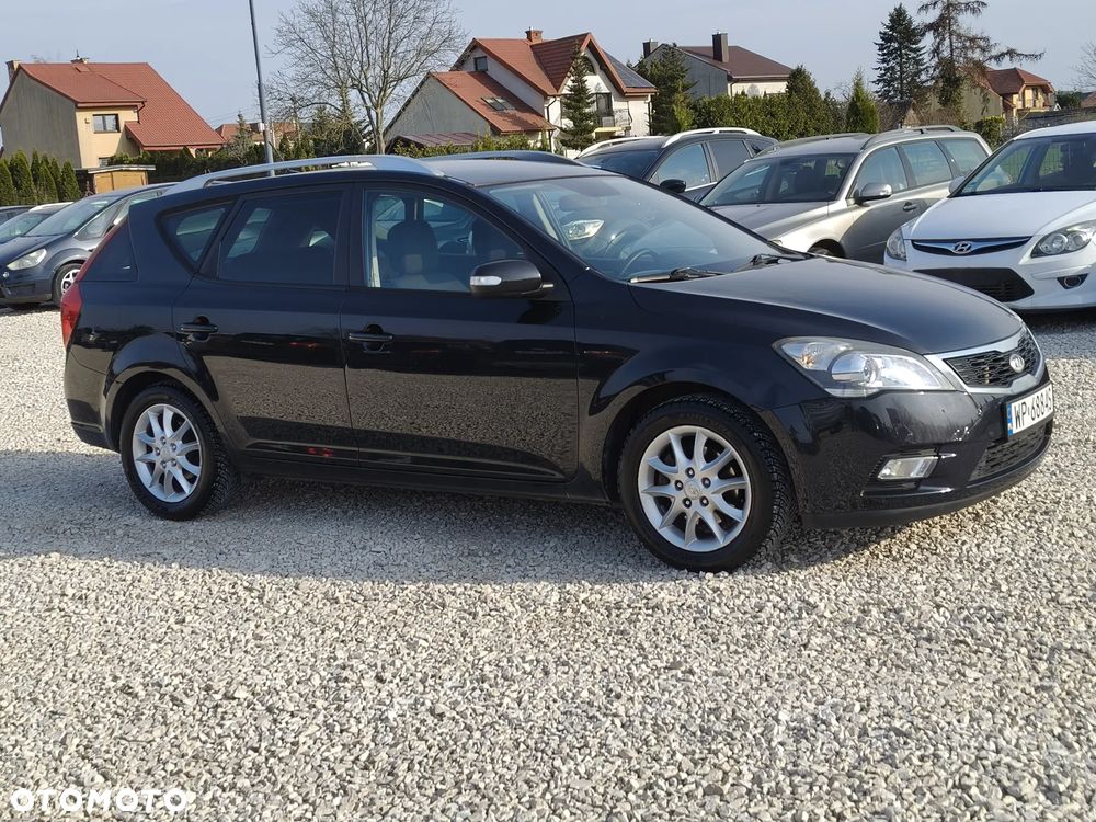 Kia Ceed 1.6 CRDi 90 ISG Spirit - 21