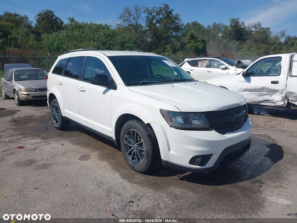 Dodge Journey - 1