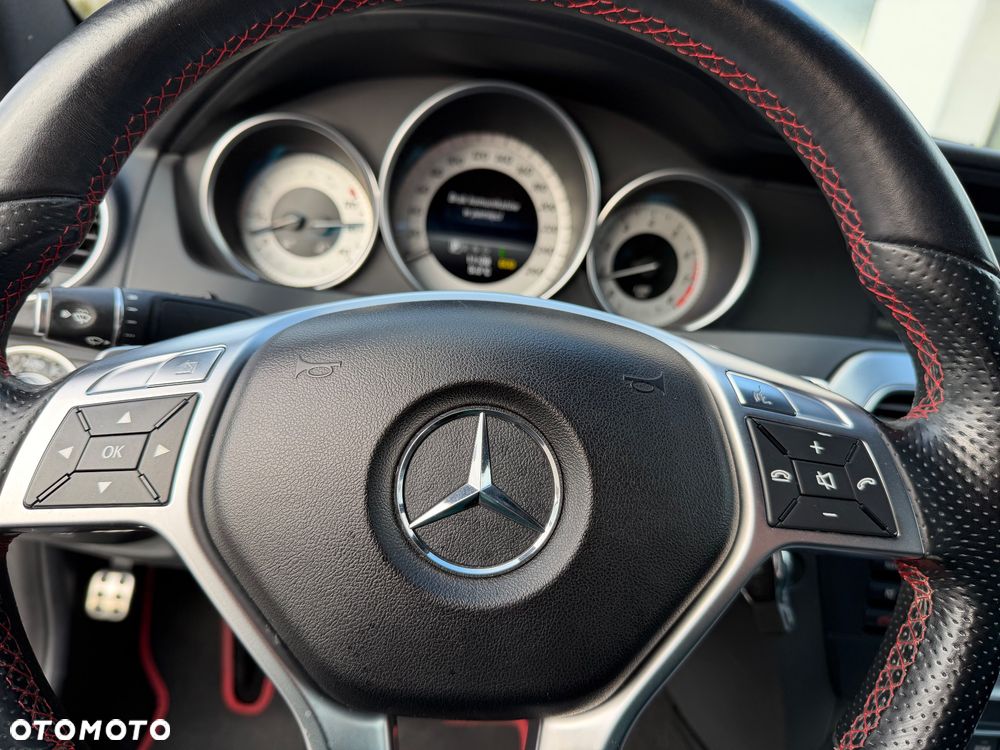 Mercedes-Benz Klasa C 200 7G-TRONIC Edition - 29