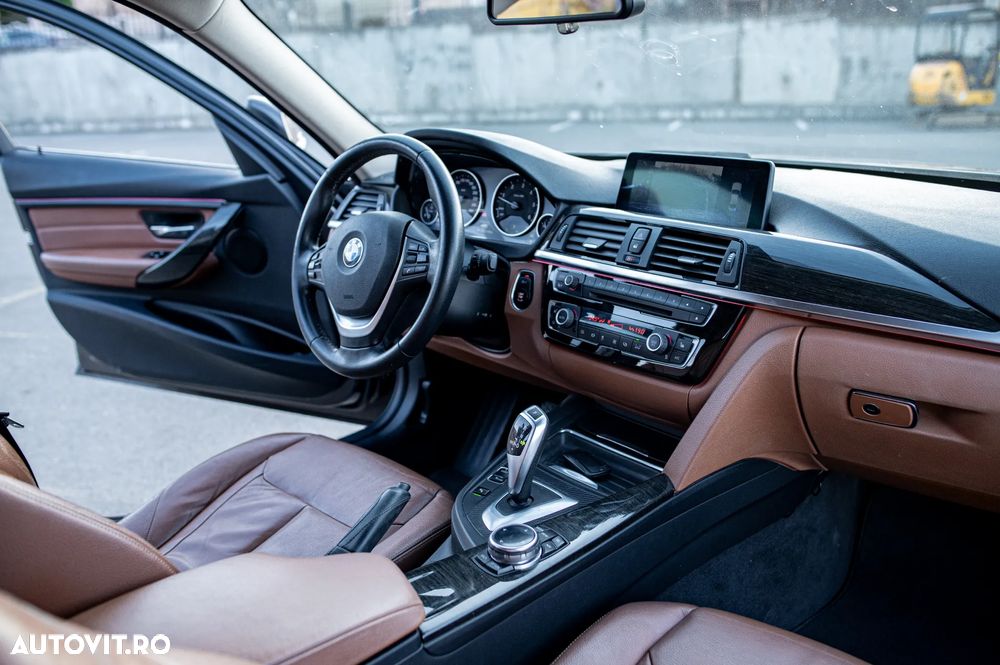 BMW Seria 3 320d Aut. - 13
