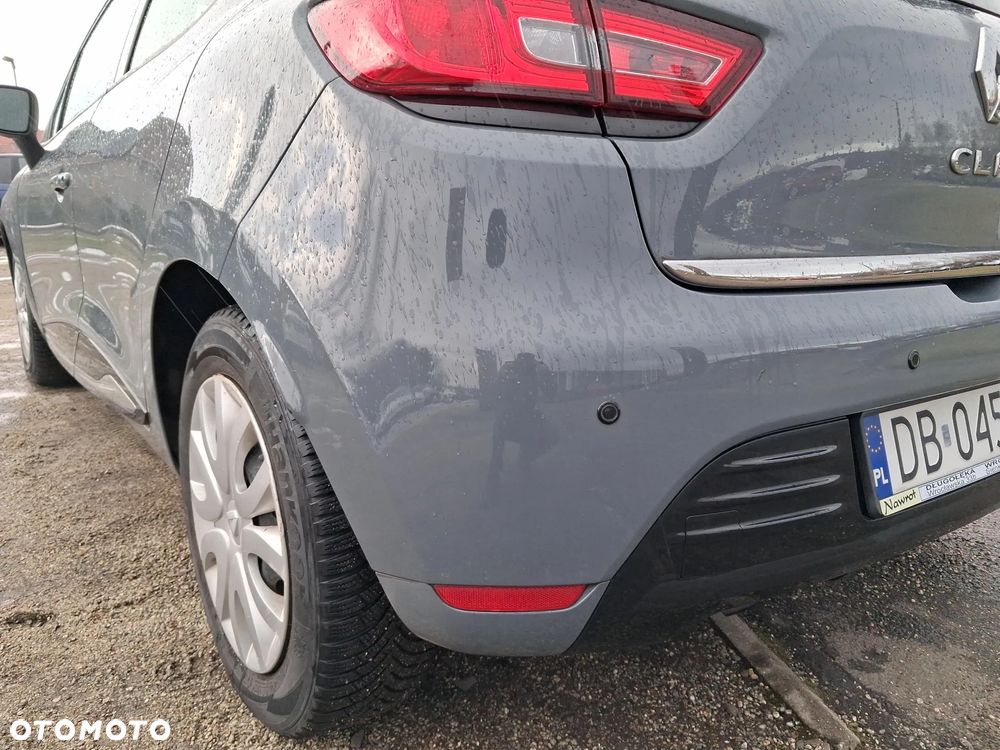 Renault Clio 1.2 16V Life - 31