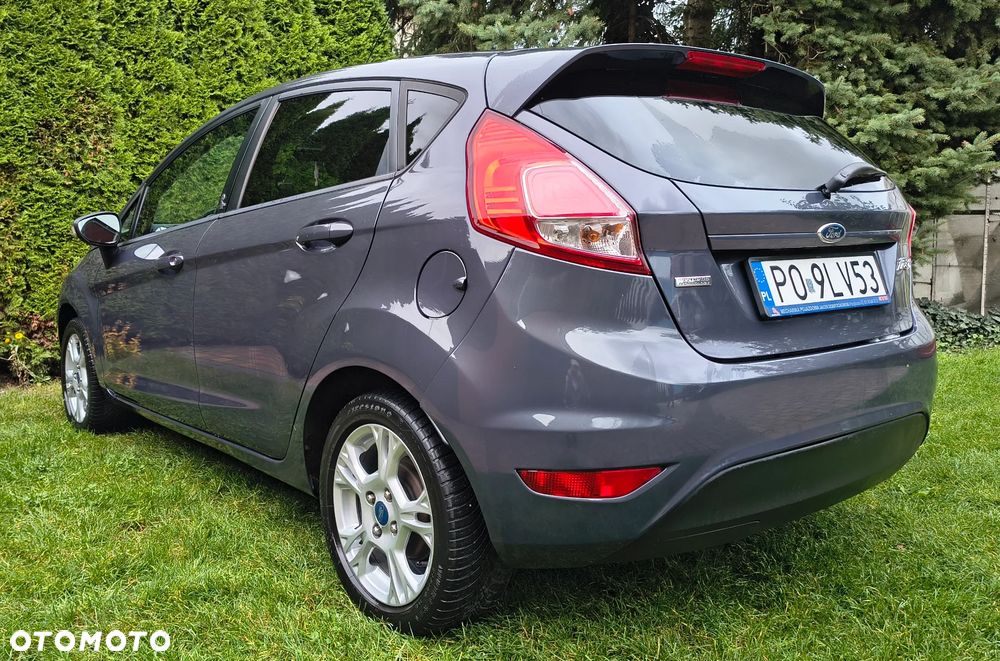 Ford Fiesta - 6