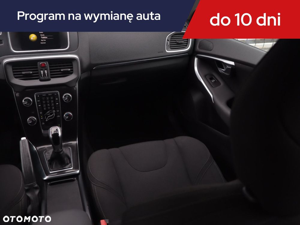 Volvo V40 - 10