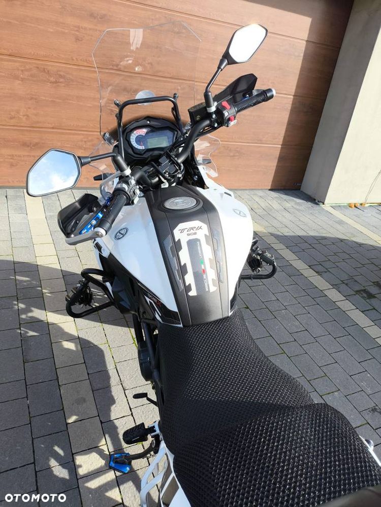 Benelli TRK 502X - 8