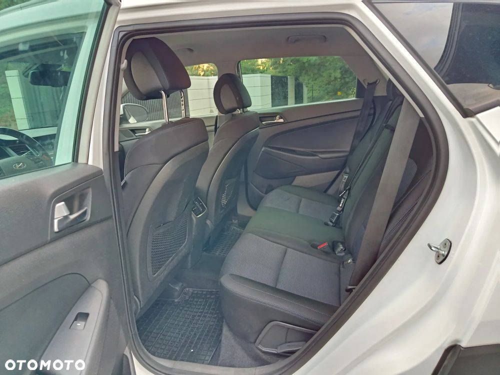 Hyundai Tucson 1.7 CRDI BlueDrive Comfort 2WD - 30