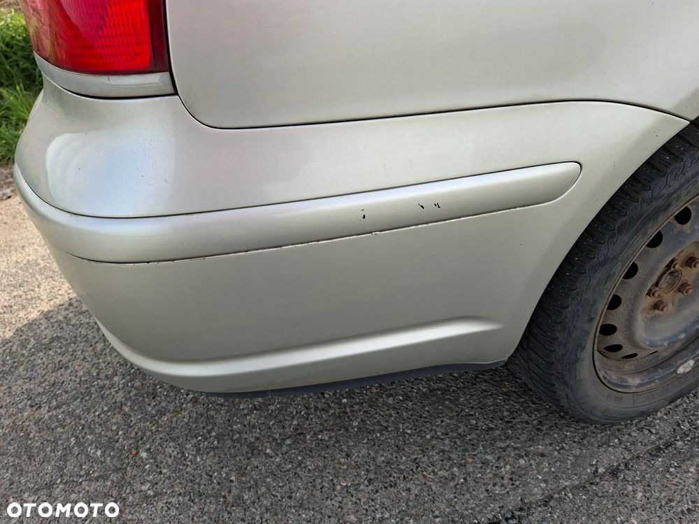 Toyota Avensis 1.8 VVT-i Luna - 20