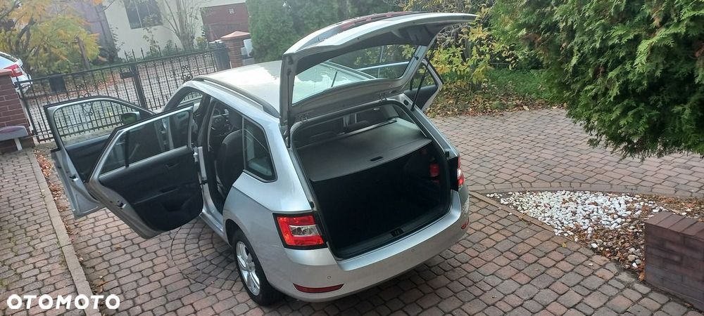 Skoda Fabia 1.0 TSI Ambition - 19