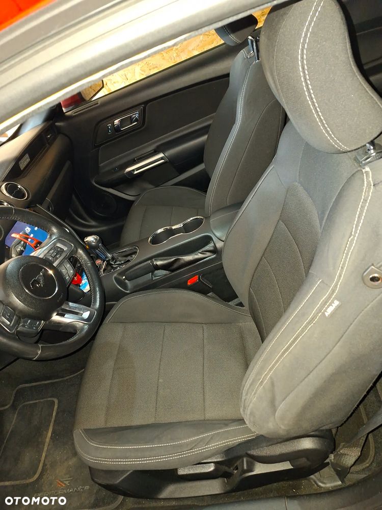 Ford Mustang 3.7 V6 - 5
