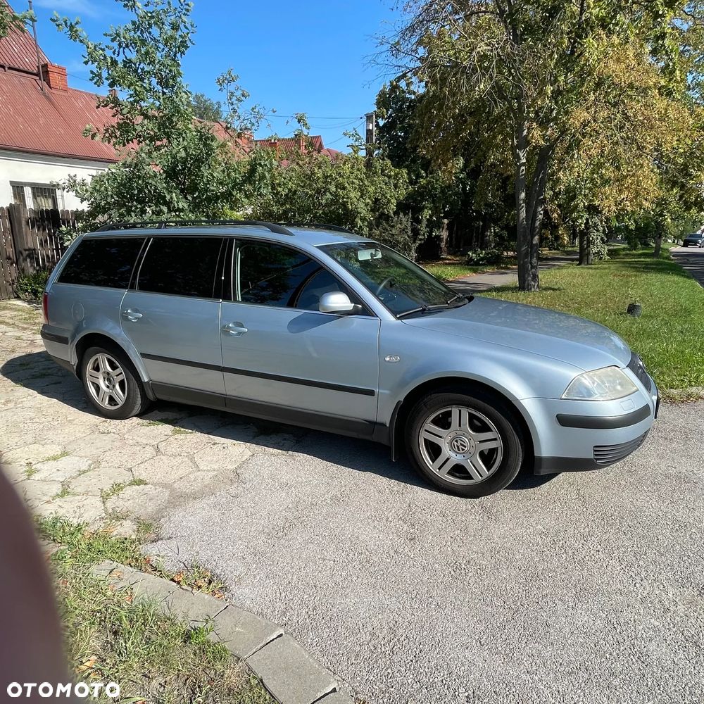 Volkswagen Passat 1.8T Comfortline - 1