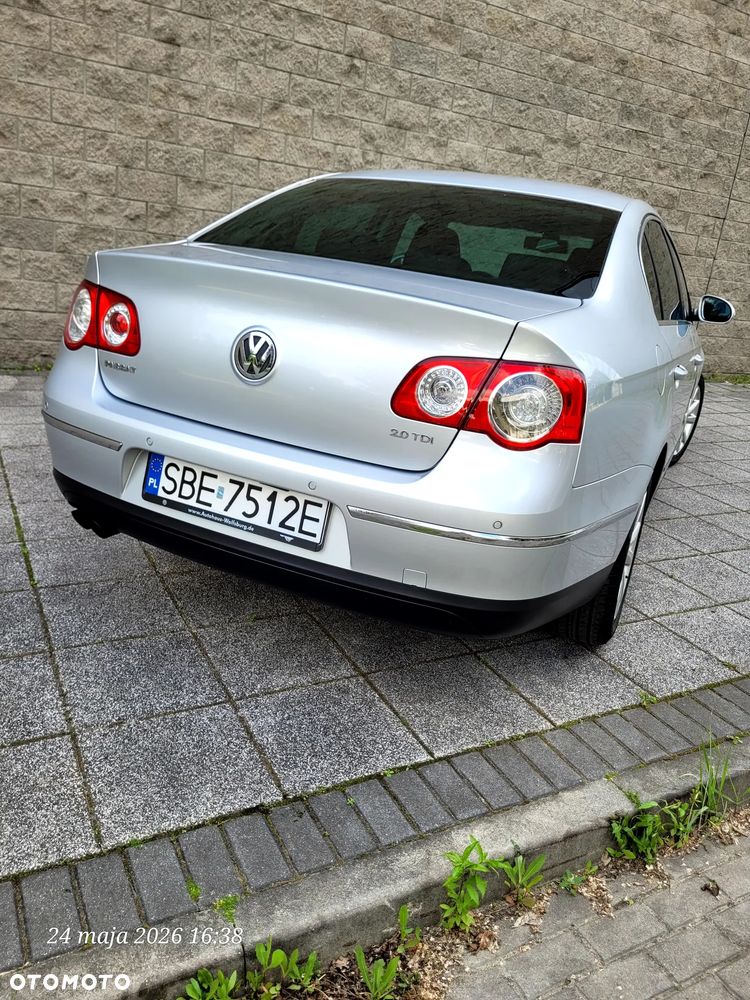 Volkswagen Passat 2.0 TDI DPF Highline DSG - 5