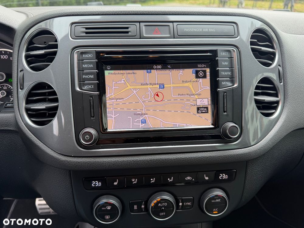 Volkswagen Tiguan - 15