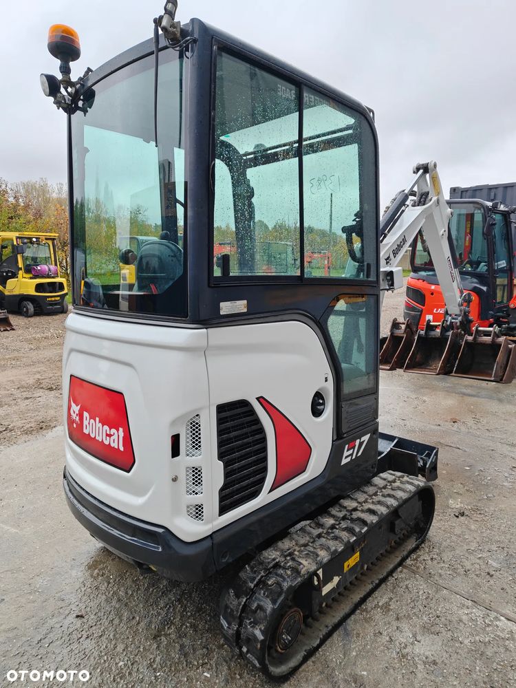 Bobcat E17 - 5