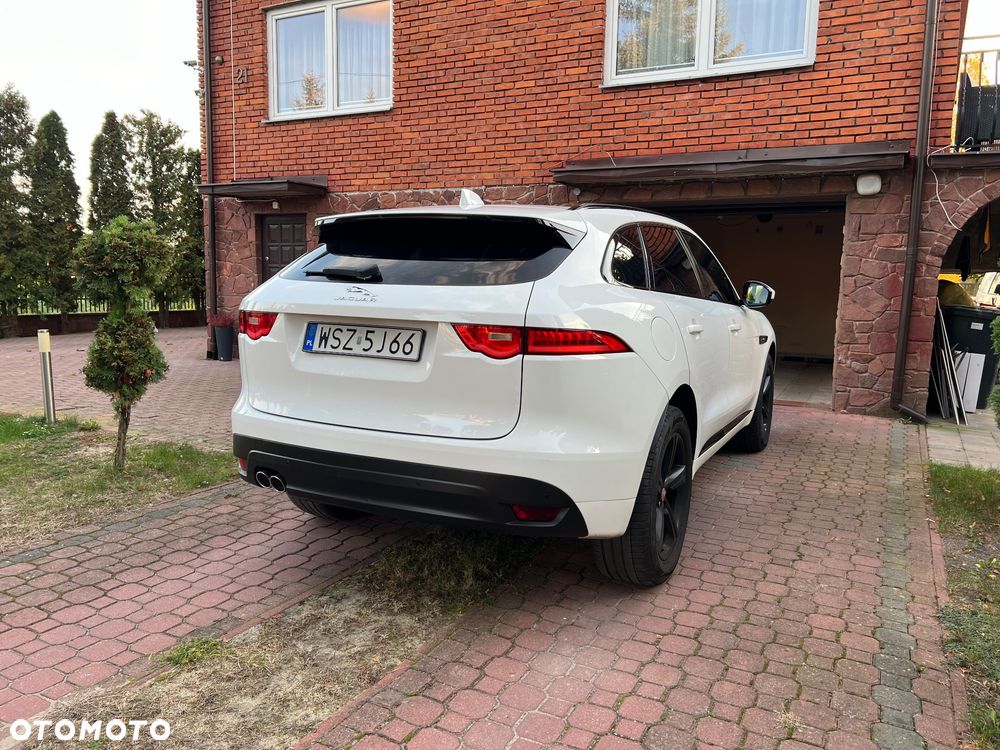 Jaguar F-Pace 2.0 i4D AWD R-Sport - 4