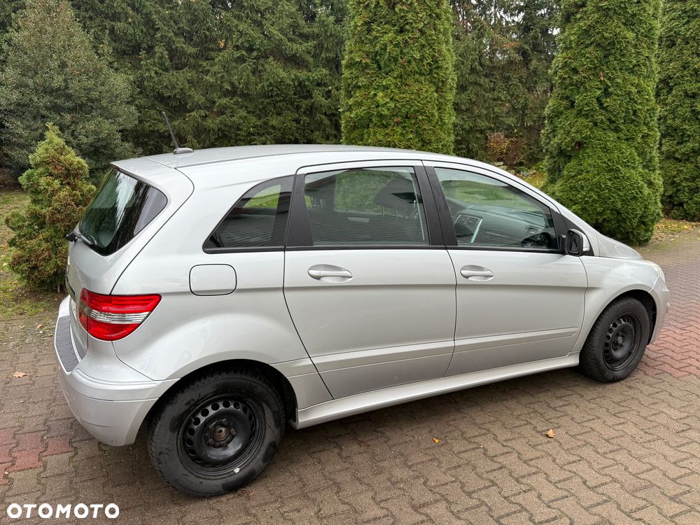 Mercedes-Benz Klasa B 170 BlueEFFICIENCY - 4