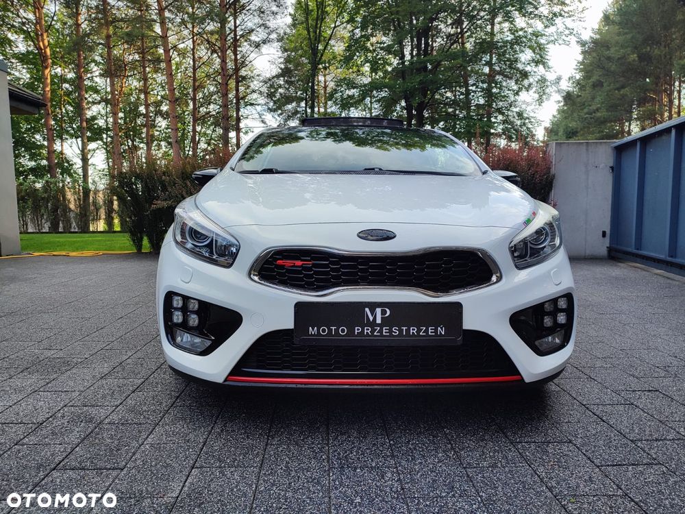 Kia ProCeed 1.6 T-GDI GT-Track - 12