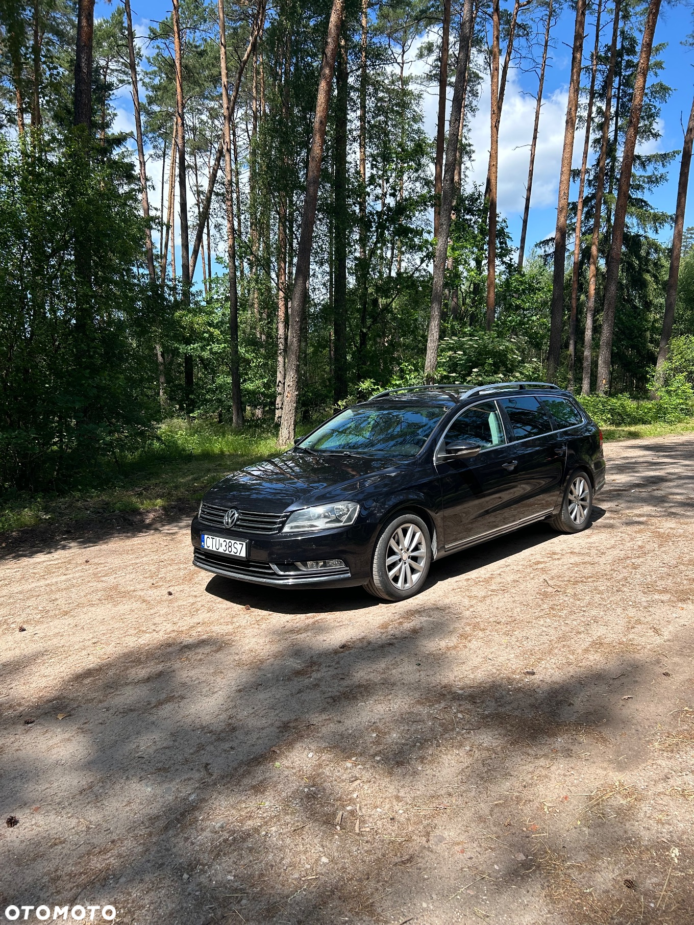 Volkswagen Passat Variant 1.6 TDI DPF BlueMotion Technology Highline - 2
