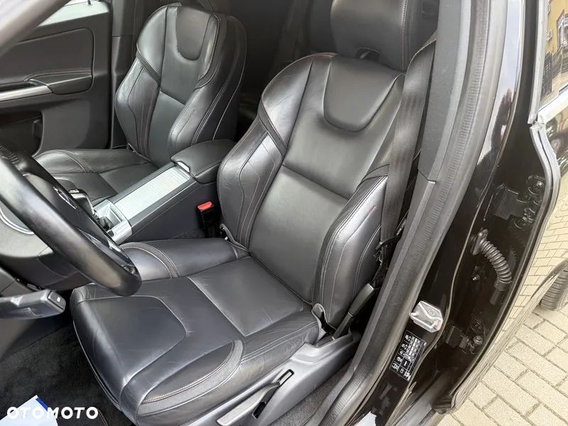 Volvo XC 60 D3 Drive-E Ocean Race - 11