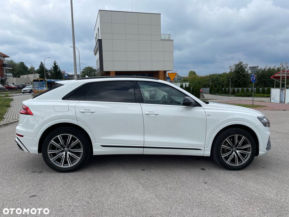 Audi Q8 50 TDI mHEV Quattro Tiptronic - 6