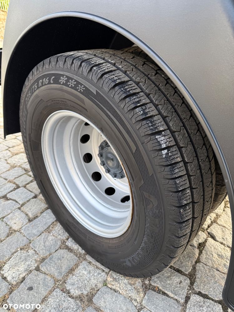 Iveco Daily 70C17 35C15 - 28