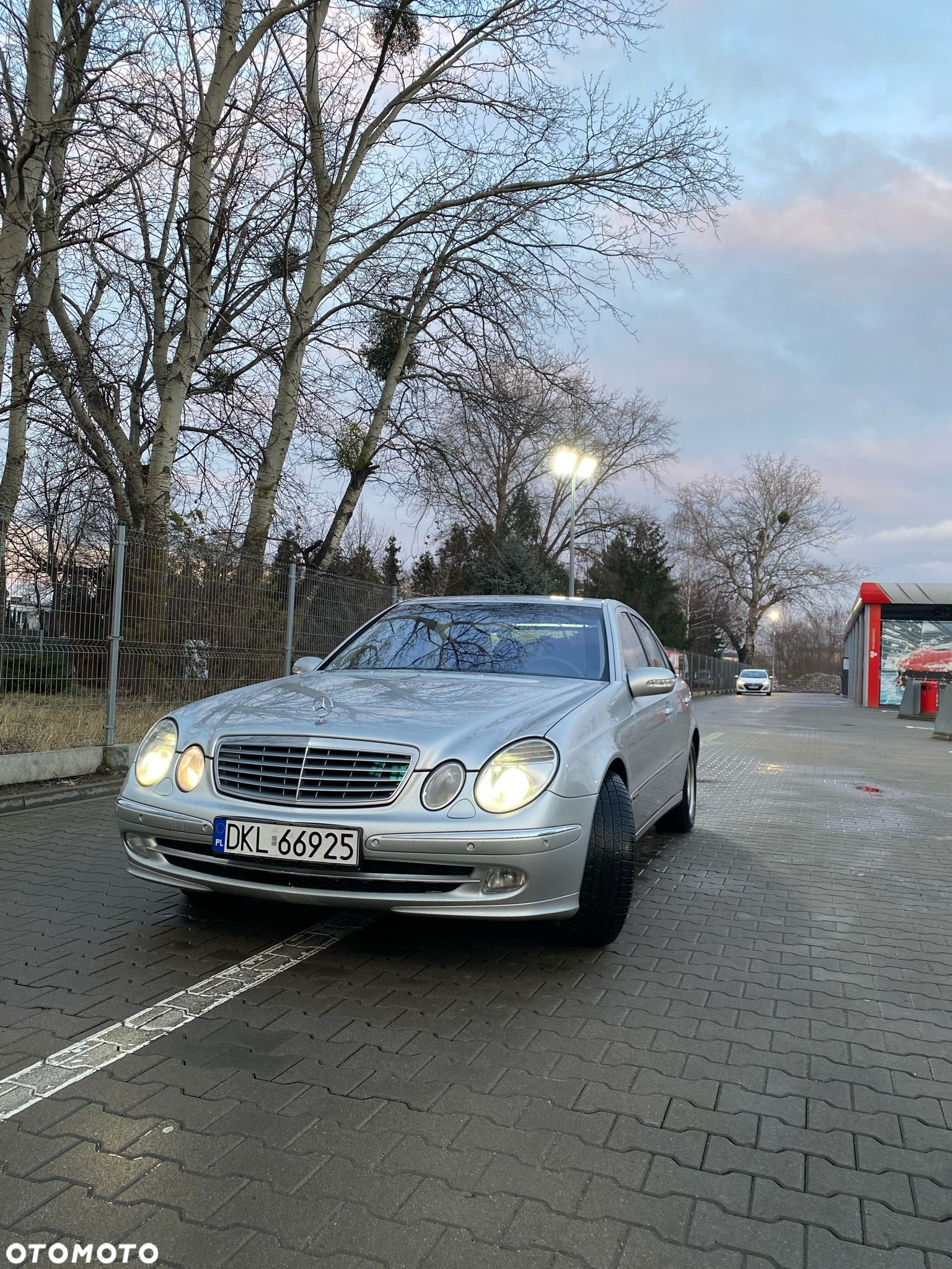 Mercedes-Benz Klasa E 320 T Elegance - 8