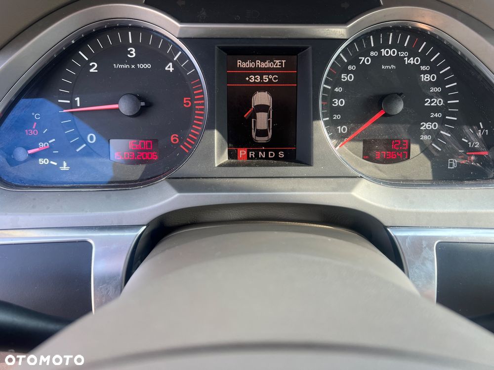 Audi A6 Avant 3.0 TDI DPF quattro tiptronic - 16