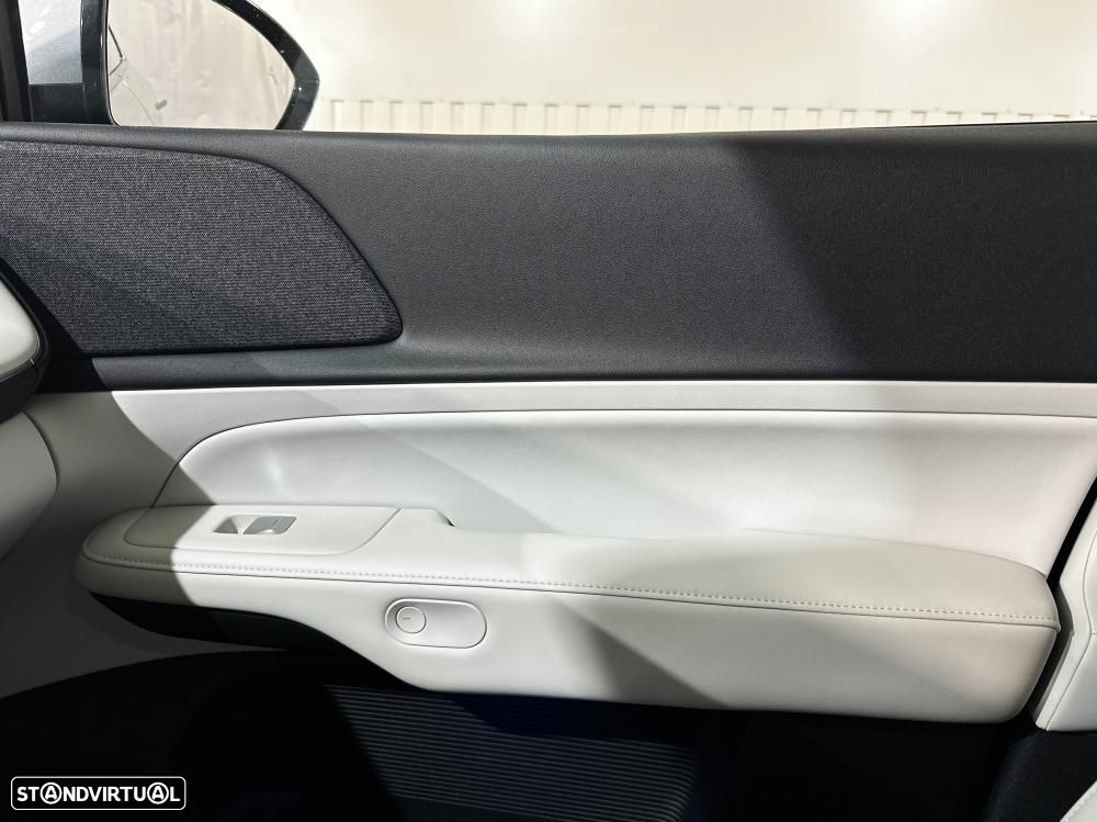 Xpeng G6 87.5 kWh AWD Performance - 42