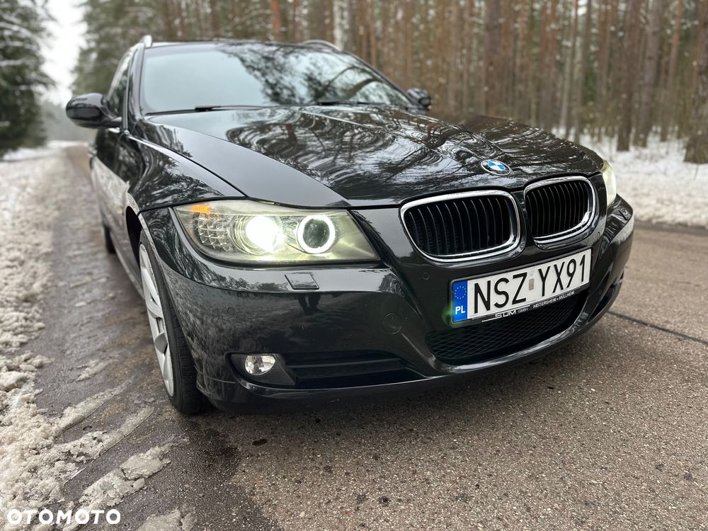 BMW Seria 3 320d xDrive - 10