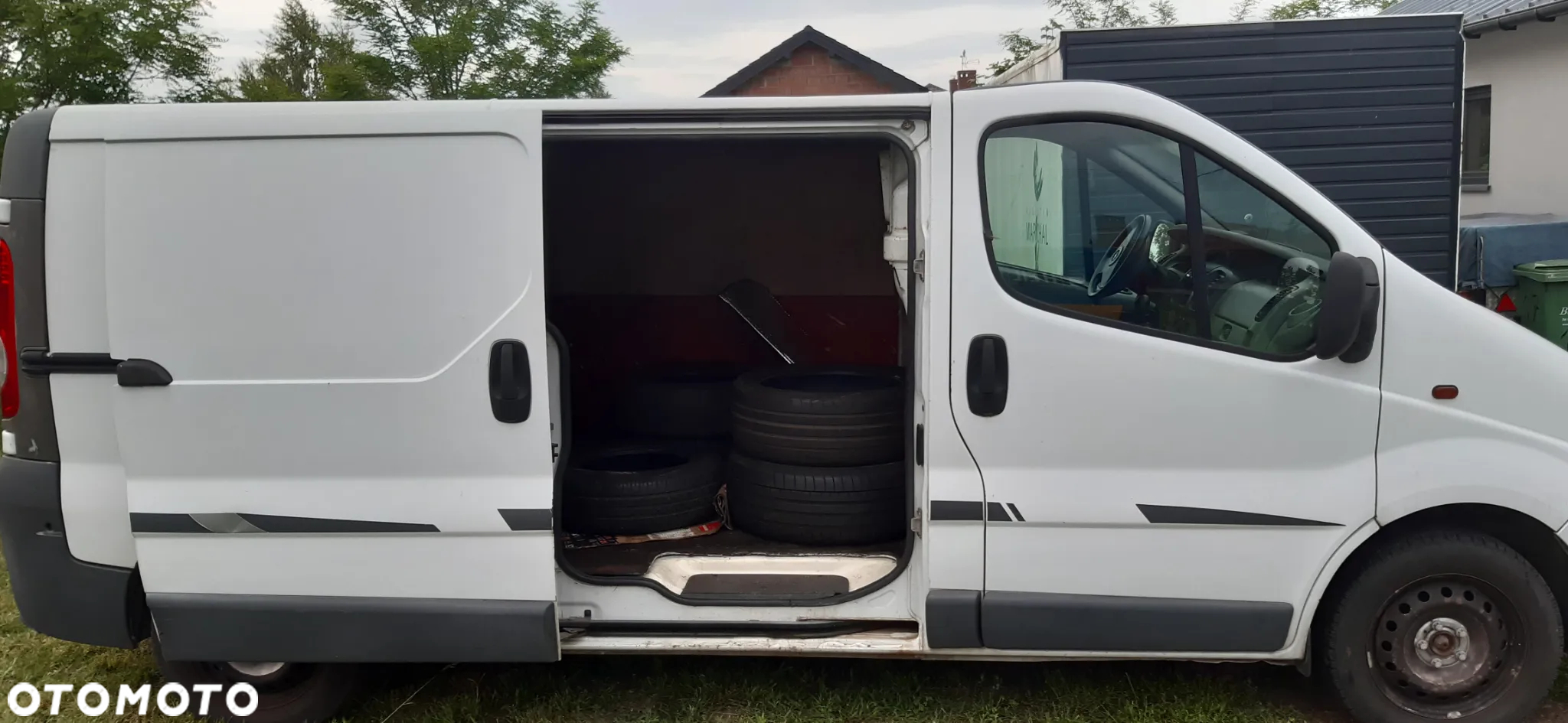Opel Vivaro L2H1 2.9t - 8