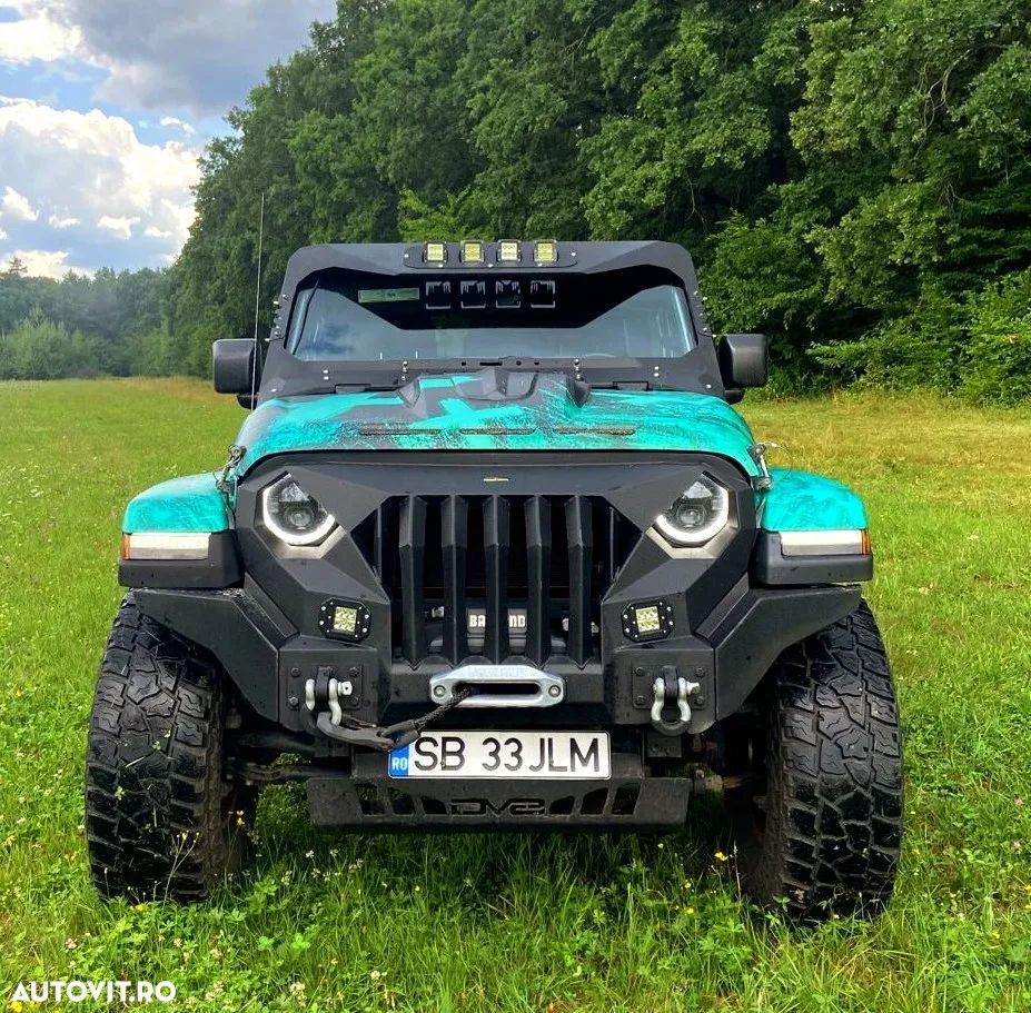 Jeep Wrangler Unlimited 2.0 Turbo AT8 Sahara - 2