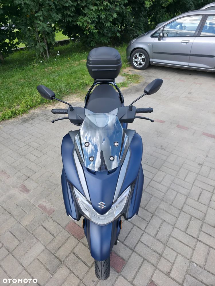 Suzuki Burgman - 3