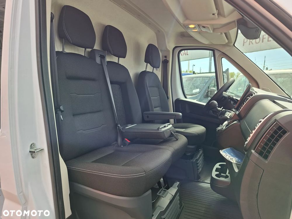 Fiat !!!WYPRZEDAŻ!!! FULL OPCJA!!! DUCATO L4H2 180KM ! FULL LED, Kamera, LCD 10", Android Auto - 22