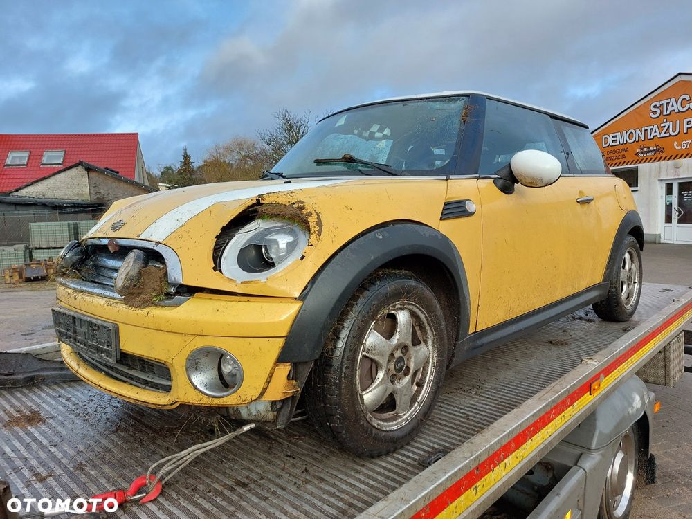 MINI Cooper 2007rok 1,6 benzyna na części - 8