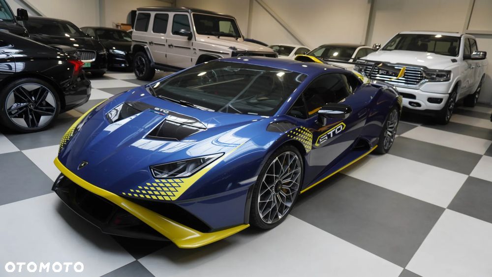 Lamborghini Huracan - 1