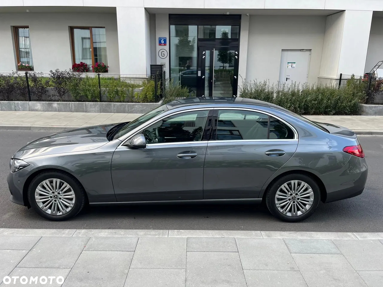 Mercedes-Benz Klasa C 200 d 9G-TRONIC Avantgarde Advanced - 3