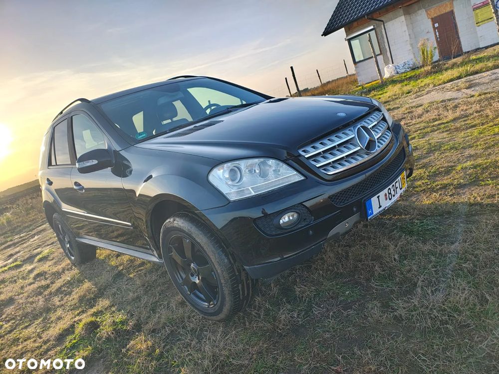 Mercedes-Benz ML - 20
