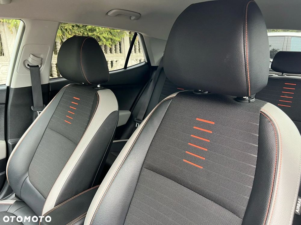 Kia Stonic 1.6 CRDi SCR L - 29