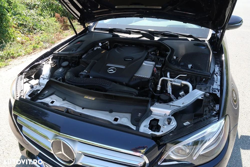 Mercedes-Benz E 250 9G-TRONIC Avantgarde - 16