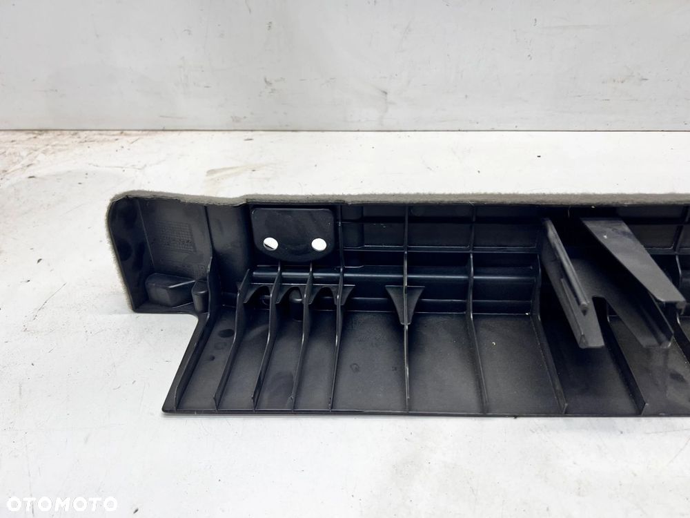 LISTWA OSŁONA BAGAŻNIKA LEWA AUDI Q5 8R 8R0861827A AL1 BEŻ - 8