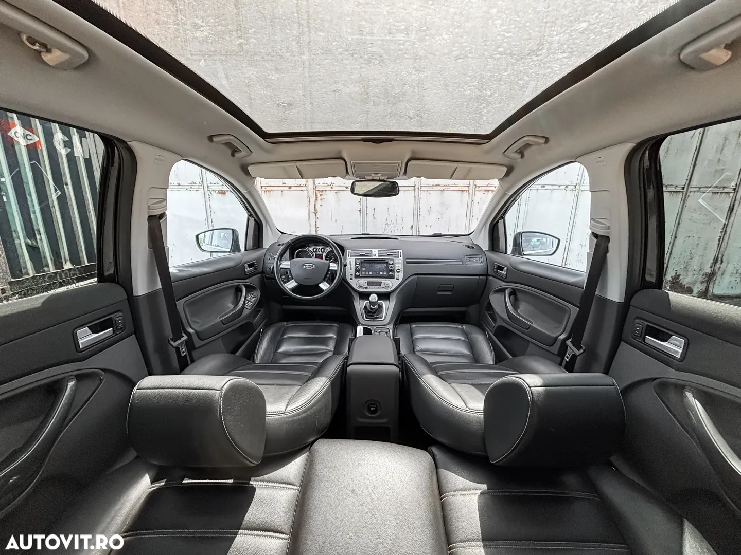 Ford Kuga - 6