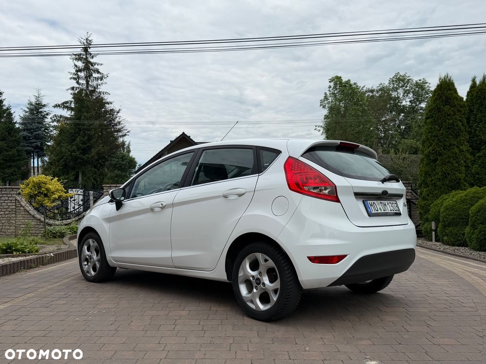 Ford Fiesta 1.25 Titanium - 18