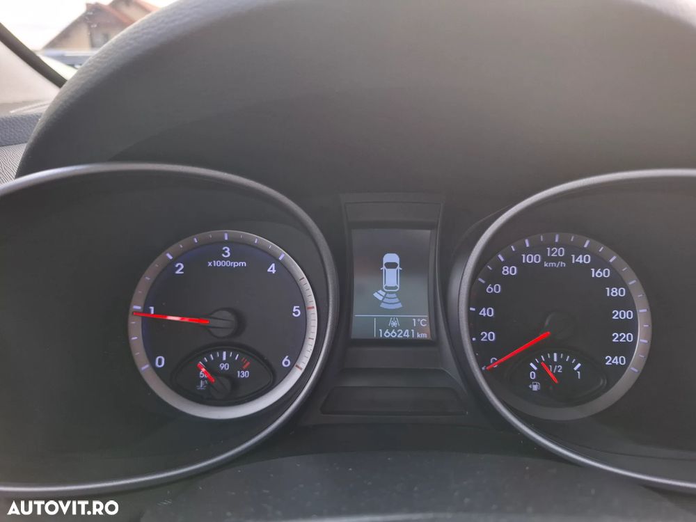 Hyundai Santa Fe 2.0 CRDI 2WD Premium - 26